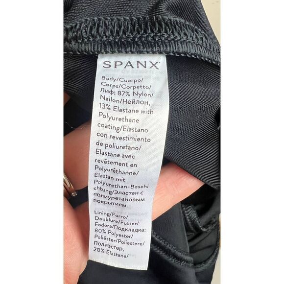 Spanx Black Faux Leather Leggings Sz. S - Picture 6 of 7